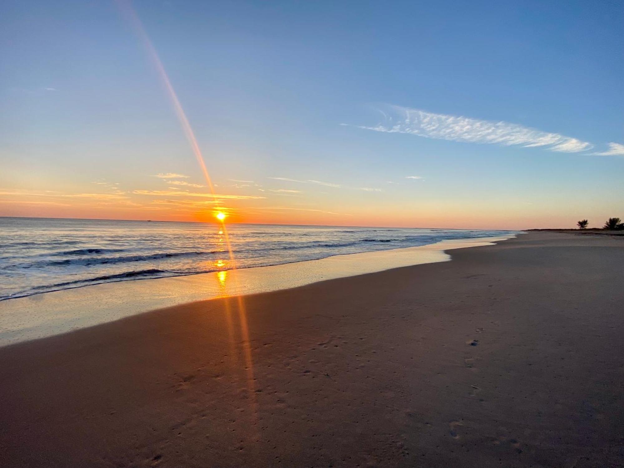 Sandy Shores - 2Br Beach Getaway And Surf Spot Fort Pierce Exteriér fotografie