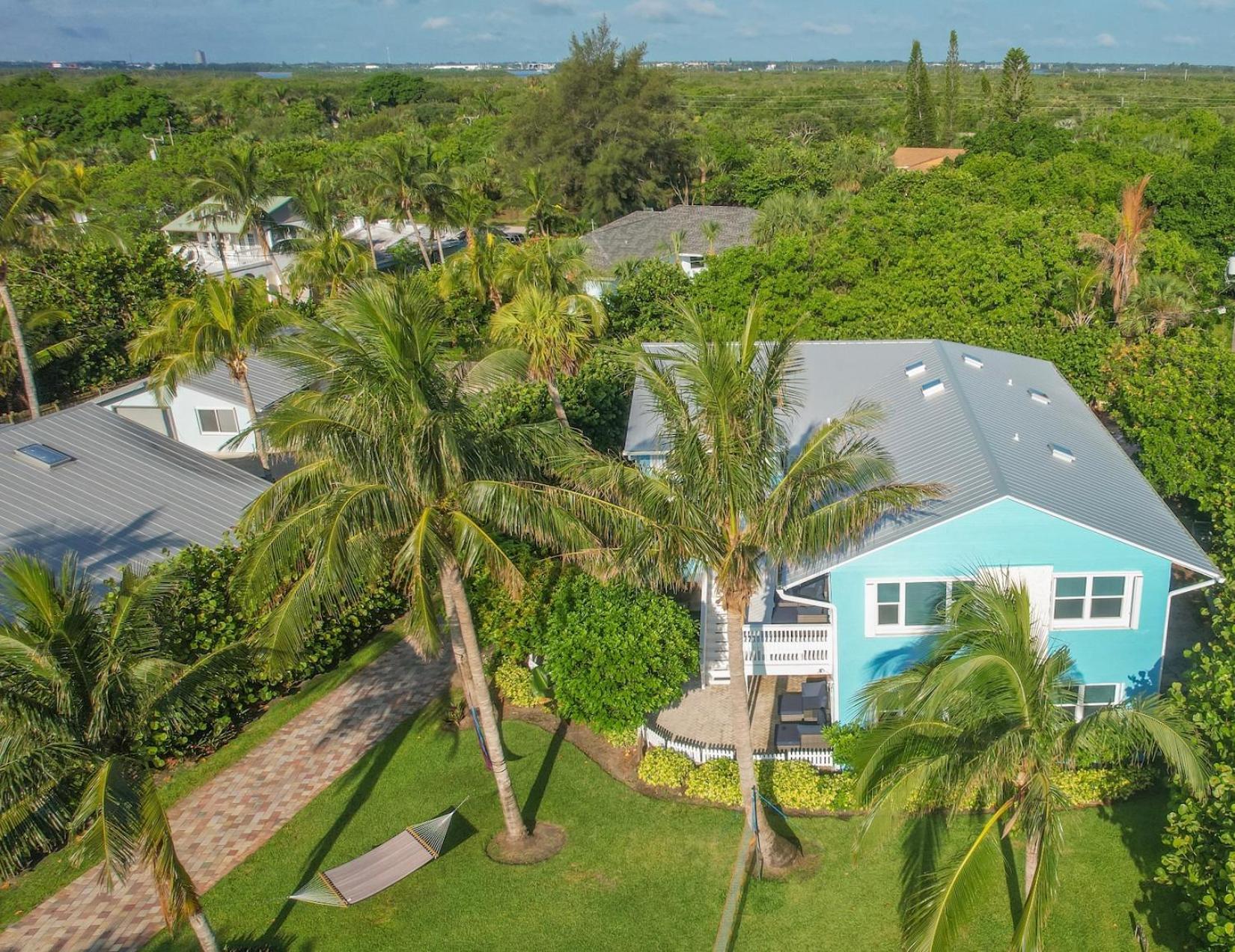 Sandy Shores - 2Br Beach Getaway And Surf Spot Fort Pierce Exteriér fotografie